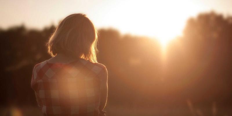 CDN原理深度解析：后端开发必备的电商性能优化指南与设计素材加速方案