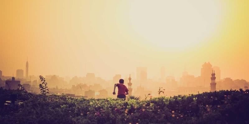 从设计到部署：前端开发者如何利用基于意图的网络（IBN）实现自动化运维与策略保障